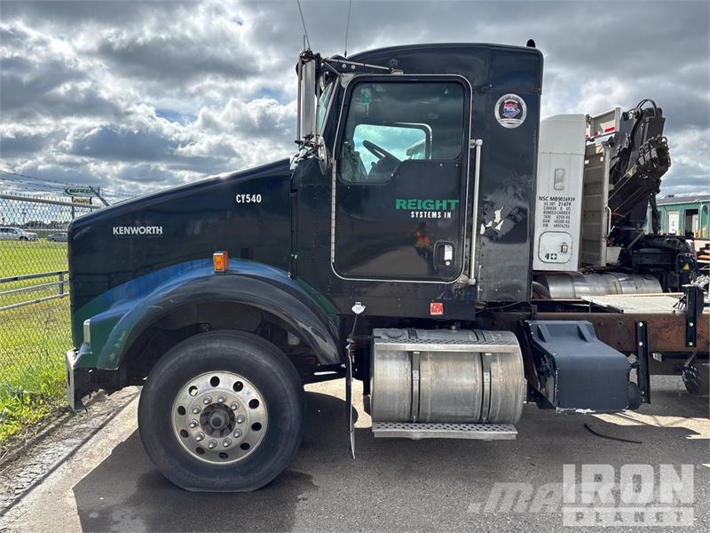 Kenworth 6x4 T/A Day Cab Truck Tractor Sattelzugmaschinen