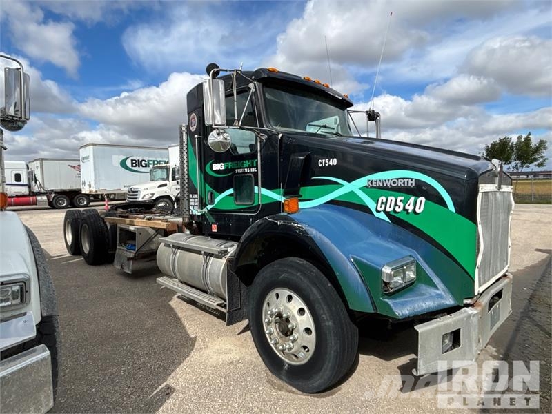 Kenworth 6x4 T/A Day Cab Truck Tractor Sattelzugmaschinen