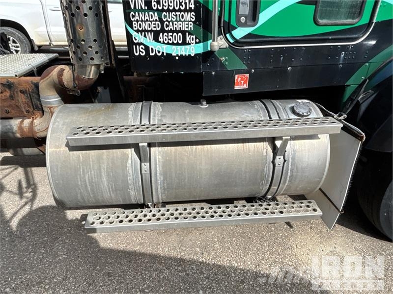 Kenworth 6x4 T/A Day Cab Truck Tractor Sattelzugmaschinen