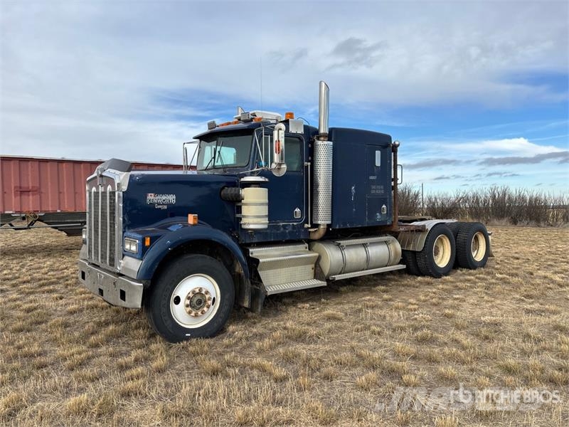 Kenworth 6x4 T/A Sleeper Truck Tractor Cabezas tractoras