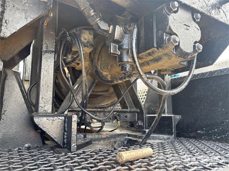 Kenworth C500 Plošinové nákladné automobily/nákladné automobily so sklápacími bočnicami