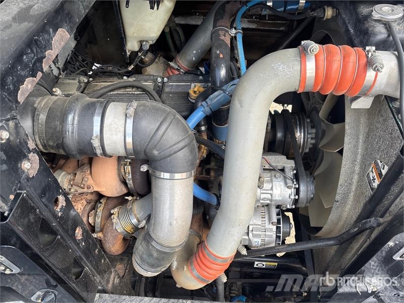 Kenworth C500 Plošinové nákladné automobily/nákladné automobily so sklápacími bočnicami