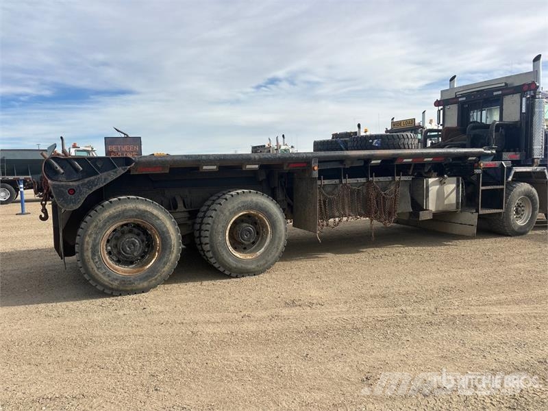 Kenworth C500 平板式/側卸式卡車