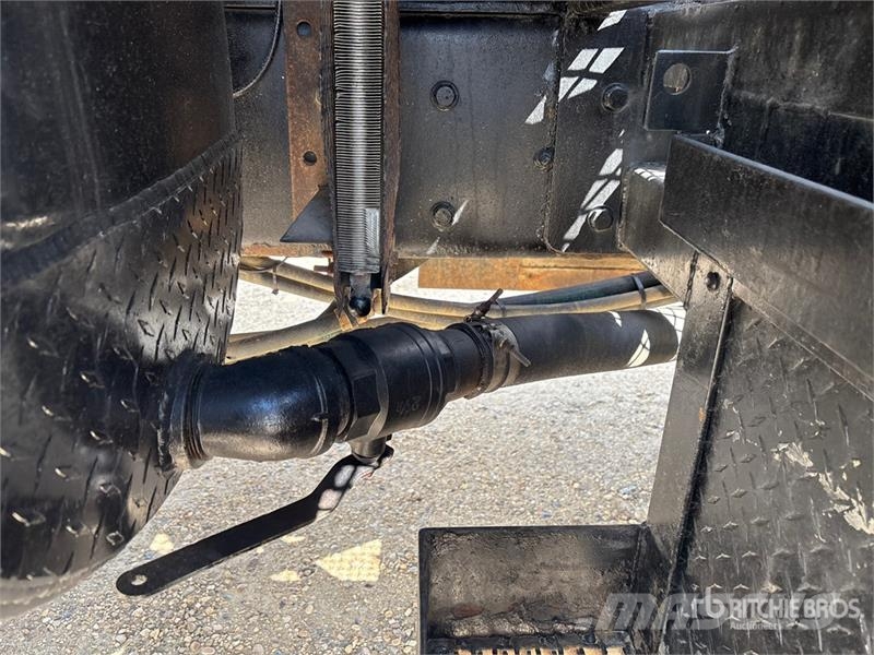 Kenworth C500 Plošinové nákladné automobily/nákladné automobily so sklápacími bočnicami