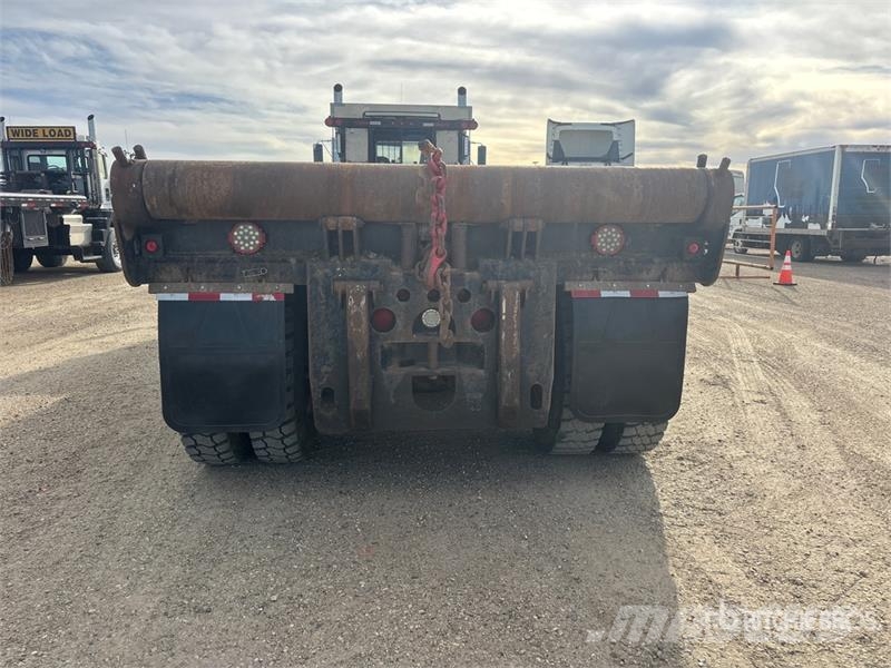 Kenworth C500 平板式/側卸式卡車