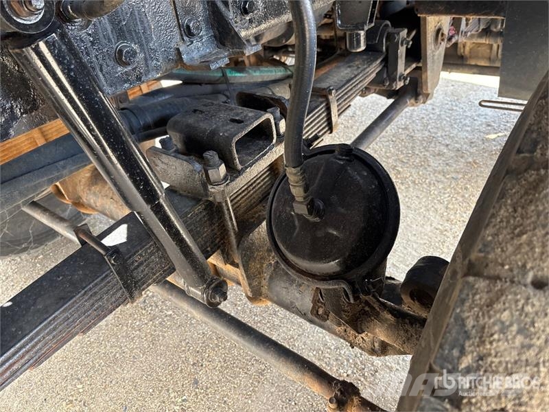 Kenworth C500 Plošinové nákladné automobily/nákladné automobily so sklápacími bočnicami
