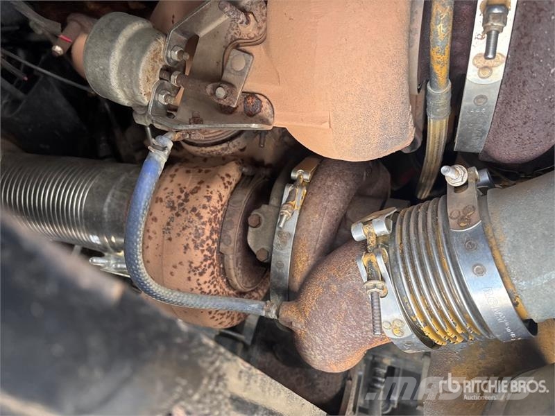 Kenworth C500 Plošinové nákladné automobily/nákladné automobily so sklápacími bočnicami