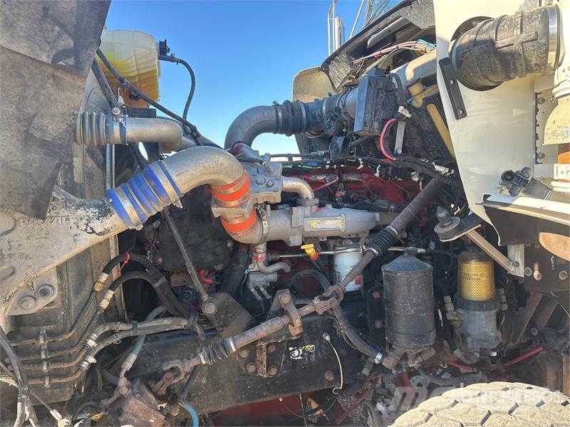 Kenworth C500 6x4 Fuel and Lube Truck Tankwagen