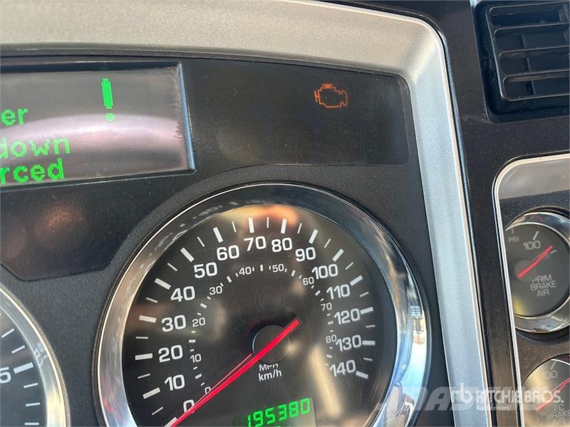 Kenworth C500 6x4 Fuel and Lube Truck Tankwagen