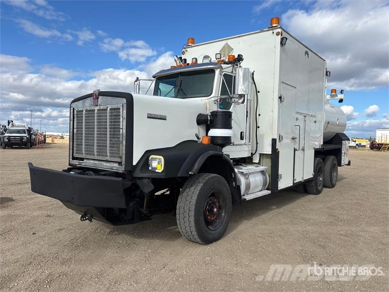 Kenworth C500 6x4 Fuel and Lube Truck Autocisterna