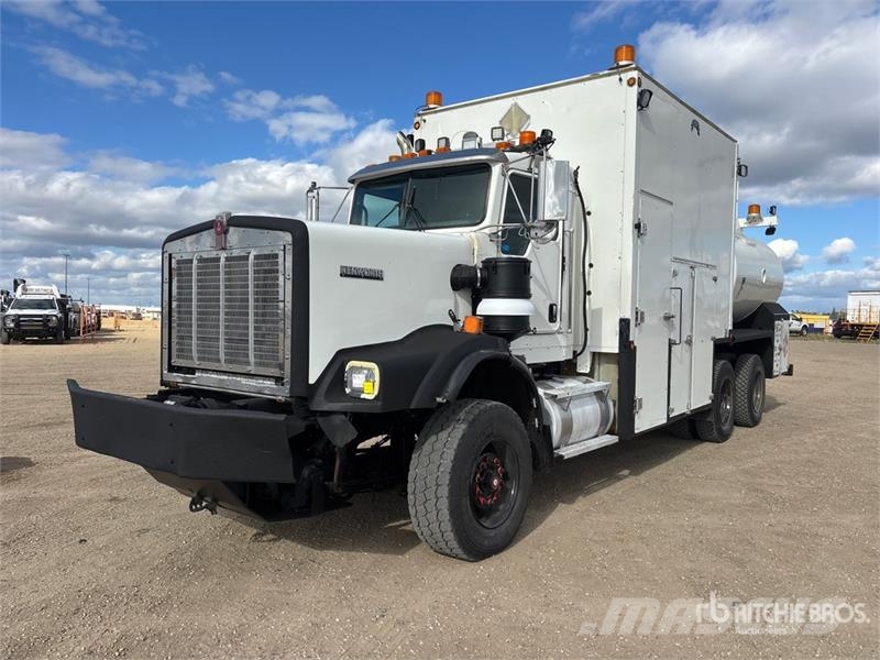 Kenworth C500 6x4 Fuel and Lube Truck Autocisterna