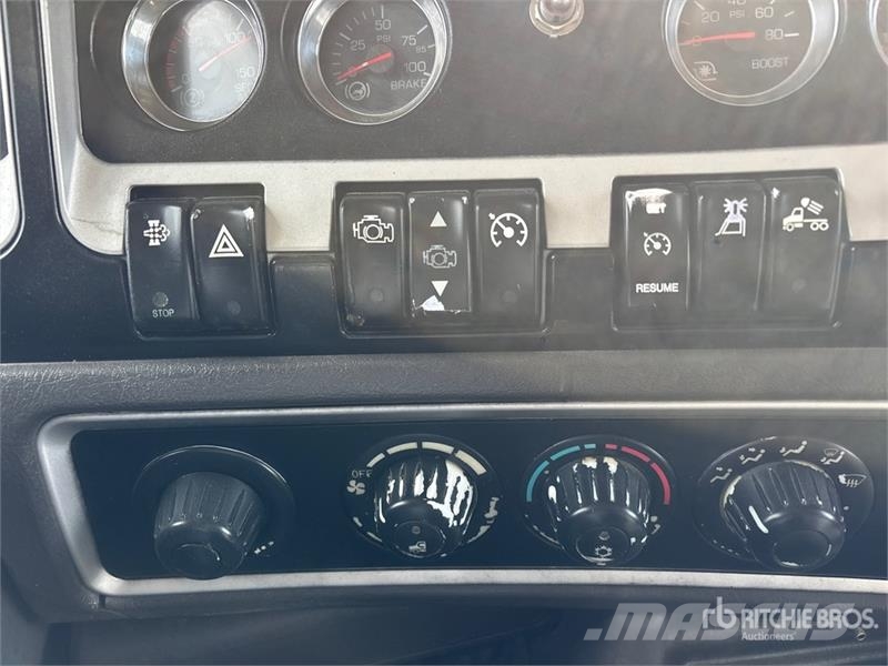 Kenworth C500 6x4 Lube Truck Autocisterna