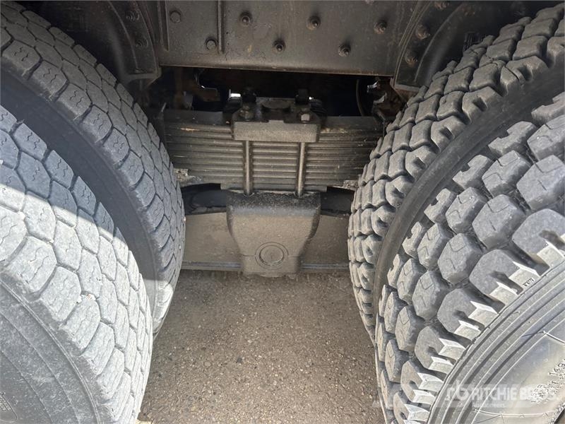 Kenworth C500 6x4 Lube Truck Autocisterna