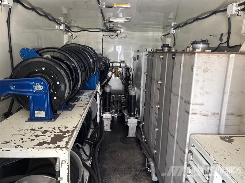 Kenworth C500 6x4 Lube Truck Autocisterna