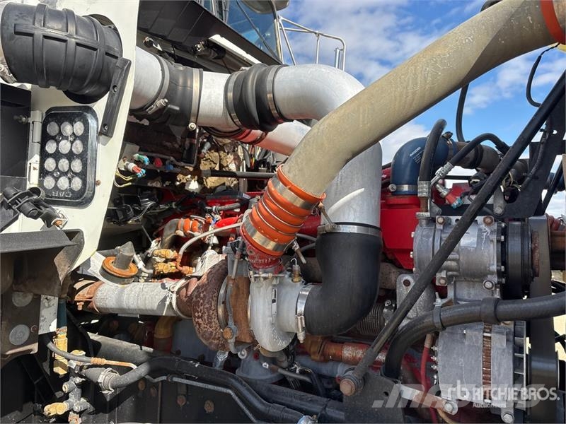 Kenworth C500 6x4 Lube Truck Autocisterna