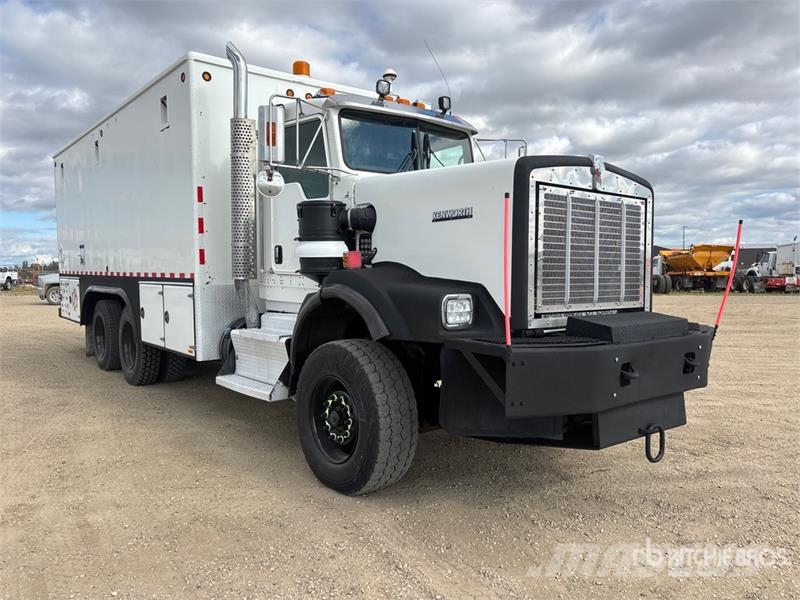 Kenworth C500 6x4 Lube Truck Autocisterna