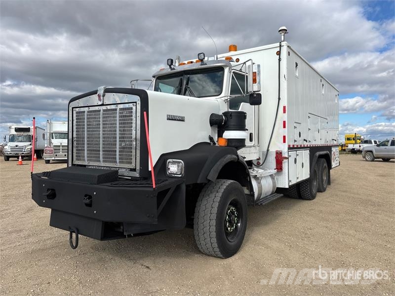 Kenworth C500 6x4 Lube Truck Autocisterna