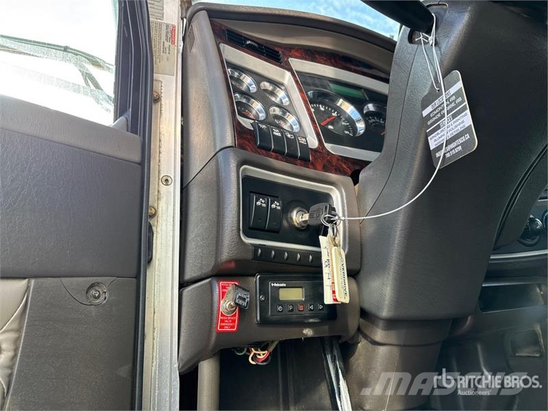 Kenworth C500 6x4 Sleeper Winch Truck Vehículos de reciclaje