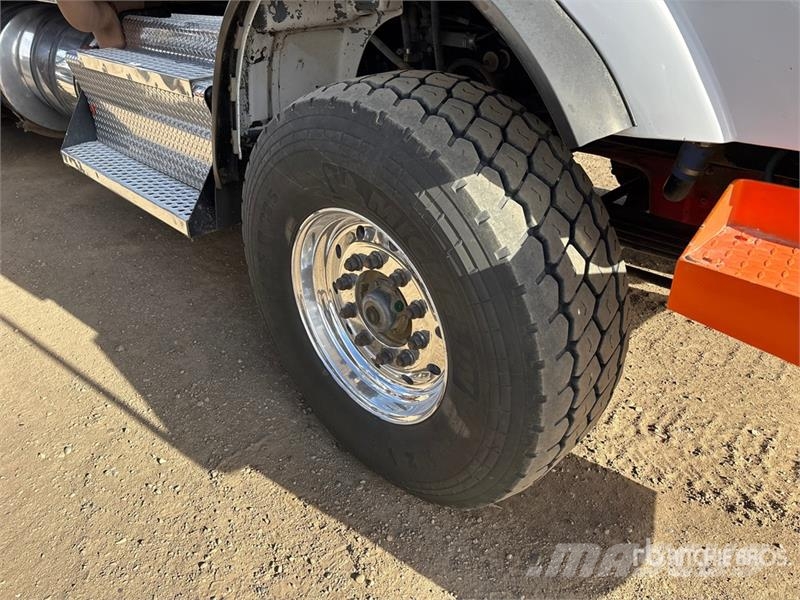 Kenworth C500 6x4 Sleeper Winch Truck Vehículos de reciclaje