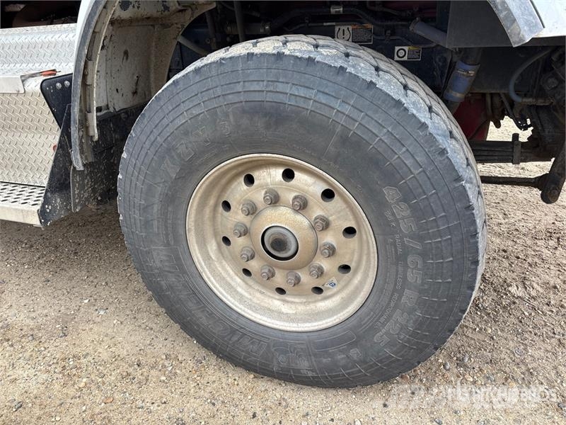 Kenworth C500 6x4 Sleeper Winch Truck Pagalbos kelyje automobiliai