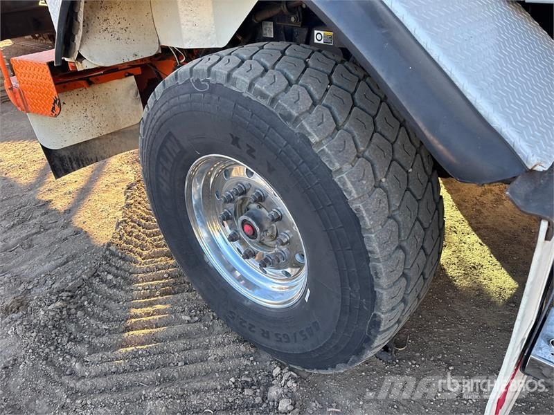Kenworth C500 6x4 Sleeper Winch Truck Vlečna vozila za tovornjake