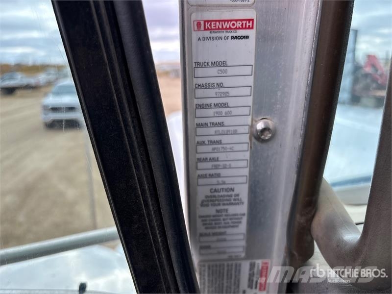Kenworth C500 6x4 Sleeper Winch Truck Pagalbos kelyje automobiliai