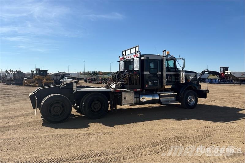 Kenworth C500 6x4 Sleeper Winch Truck Recovery vehicles