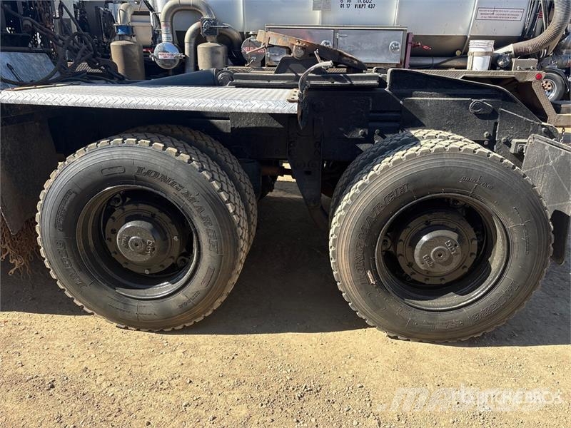 Kenworth C500 6x4 Sleeper Winch Truck Recovery vehicles