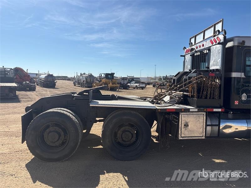 Kenworth C500 6x4 Sleeper Winch Truck Recovery vehicles