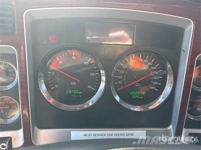 Kenworth C500 6x4 Sleeper Winch Truck Recovery vehicles