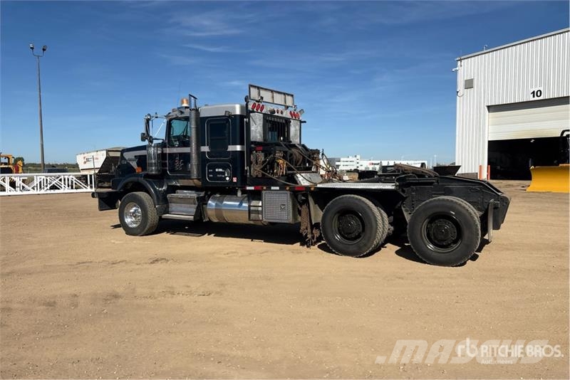 Kenworth C500 6x4 Sleeper Winch Truck Recovery vehicles