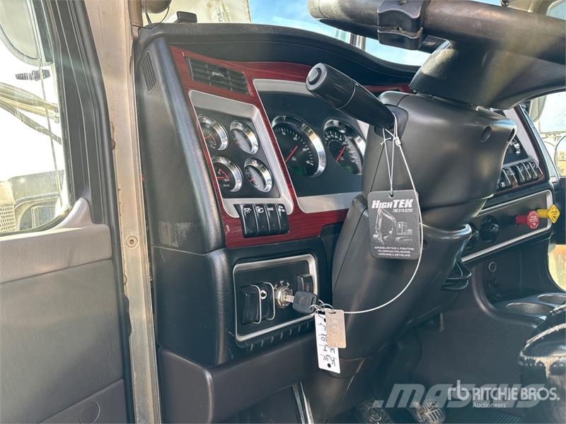 Kenworth C500 6x4 Winch Truck Carroattrezzi