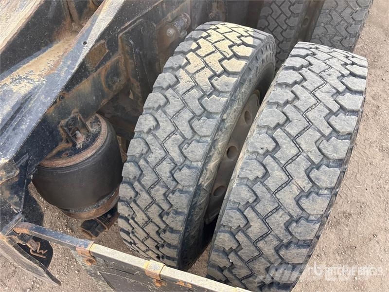 Kenworth C500 6x4 Winch Truck Carroattrezzi