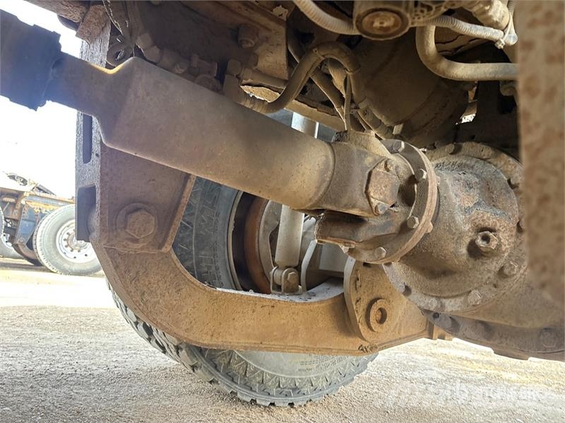 Kenworth C500 6x4 Winch Truck Carroattrezzi