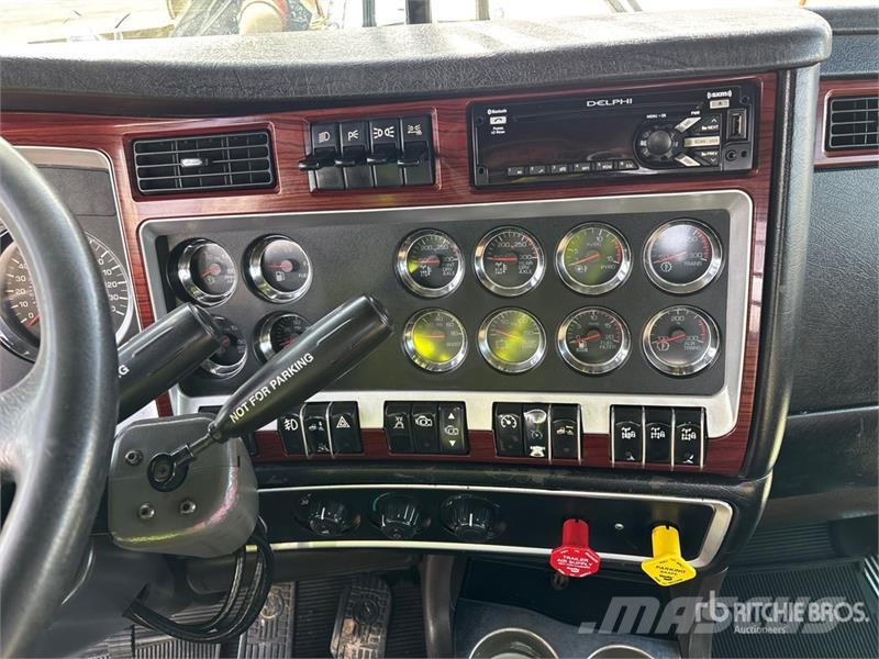 Kenworth C500 6x4 Winch Truck Carroattrezzi