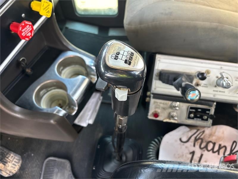 Kenworth C500 6x4 Winch Truck Carroattrezzi