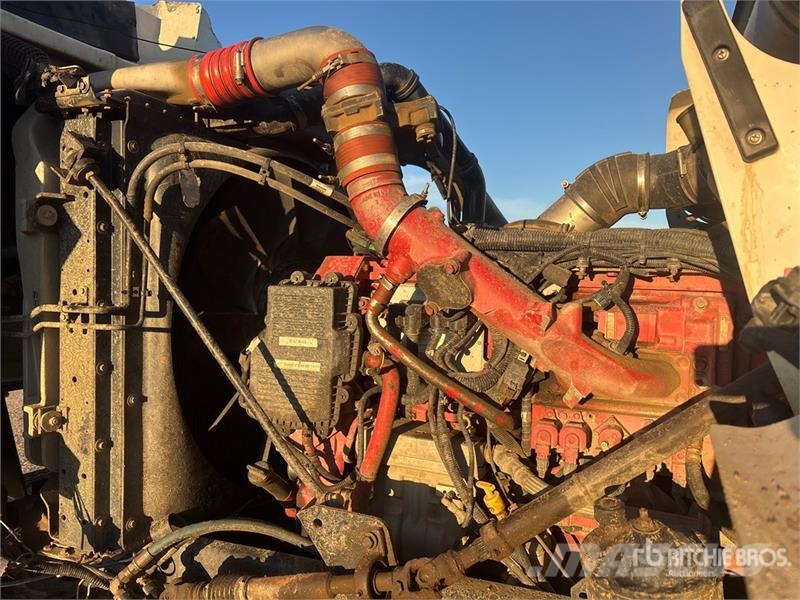 Kenworth C500 8x6 Sleeper Winch Truck Műszaki mentők