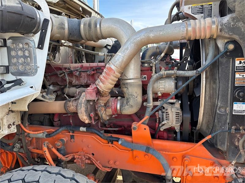 Kenworth C500 8x6 Sleeper Winch Truck Автомобили за пътна помощ