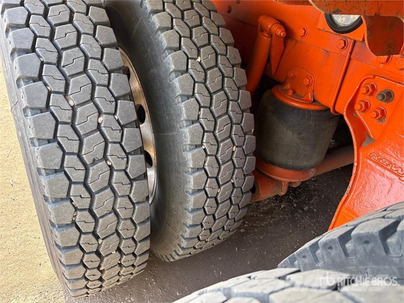 Kenworth C500 8x6 Sleeper Winch Truck Автомобили за пътна помощ