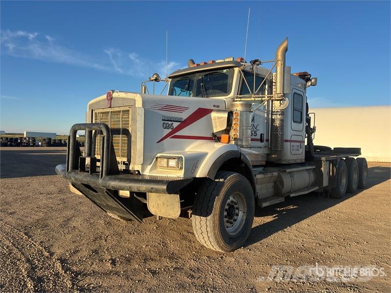 Kenworth C500 8x6 Sleeper Winch Truck Műszaki mentők