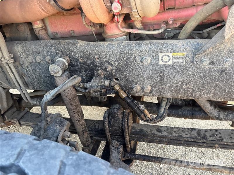 Kenworth C500 8x6 Sleeper Winch Truck Műszaki mentők