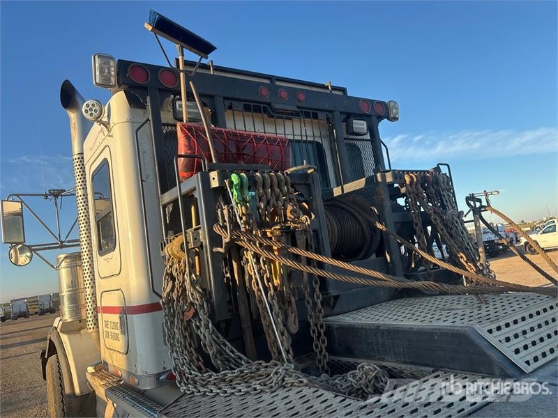 Kenworth C500 8x6 Sleeper Winch Truck Műszaki mentők