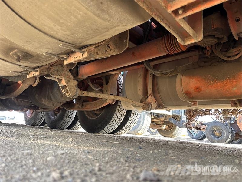 Kenworth C500 8x6 Sleeper Winch Truck Автомобили за пътна помощ