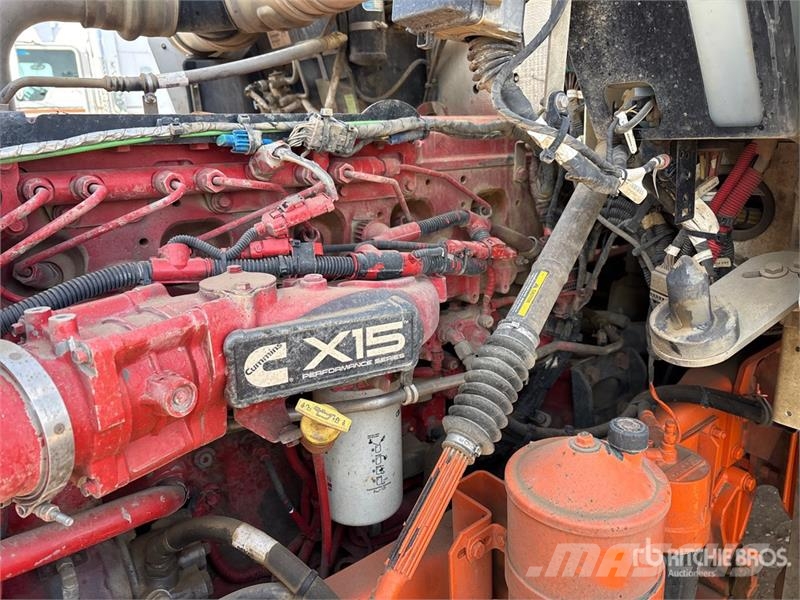 Kenworth C500 8x6 Sleeper Winch Truck Автомобили за пътна помощ