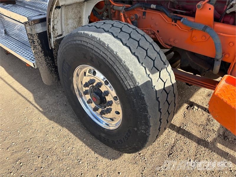 Kenworth C500 8x6 Sleeper Winch Truck Автомобили за пътна помощ