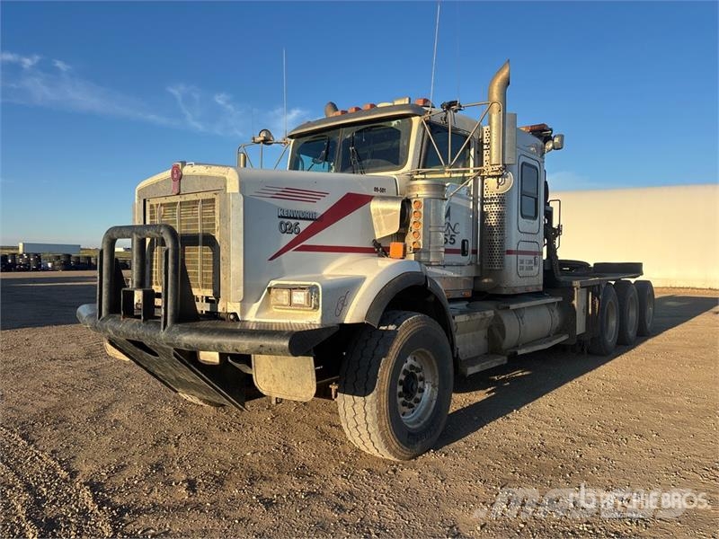 Kenworth C500 8x6 Sleeper Winch Truck Műszaki mentők
