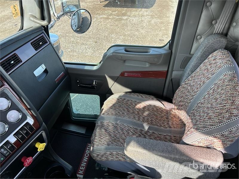 Kenworth C500B Pritschenwagen/Pritschenwagen mit Seitenklappe