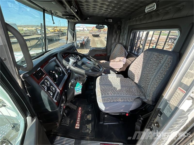 Kenworth C500B Pritschenwagen/Pritschenwagen mit Seitenklappe