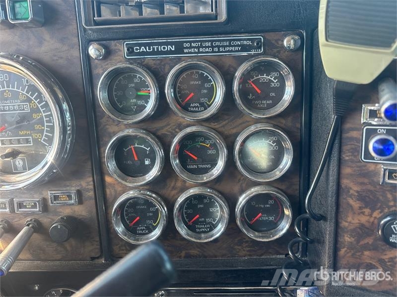 Kenworth C500B مركبات إصلاح الأعطال