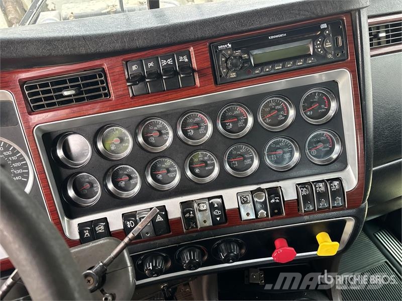 Kenworth C500B مركبات إصلاح الأعطال